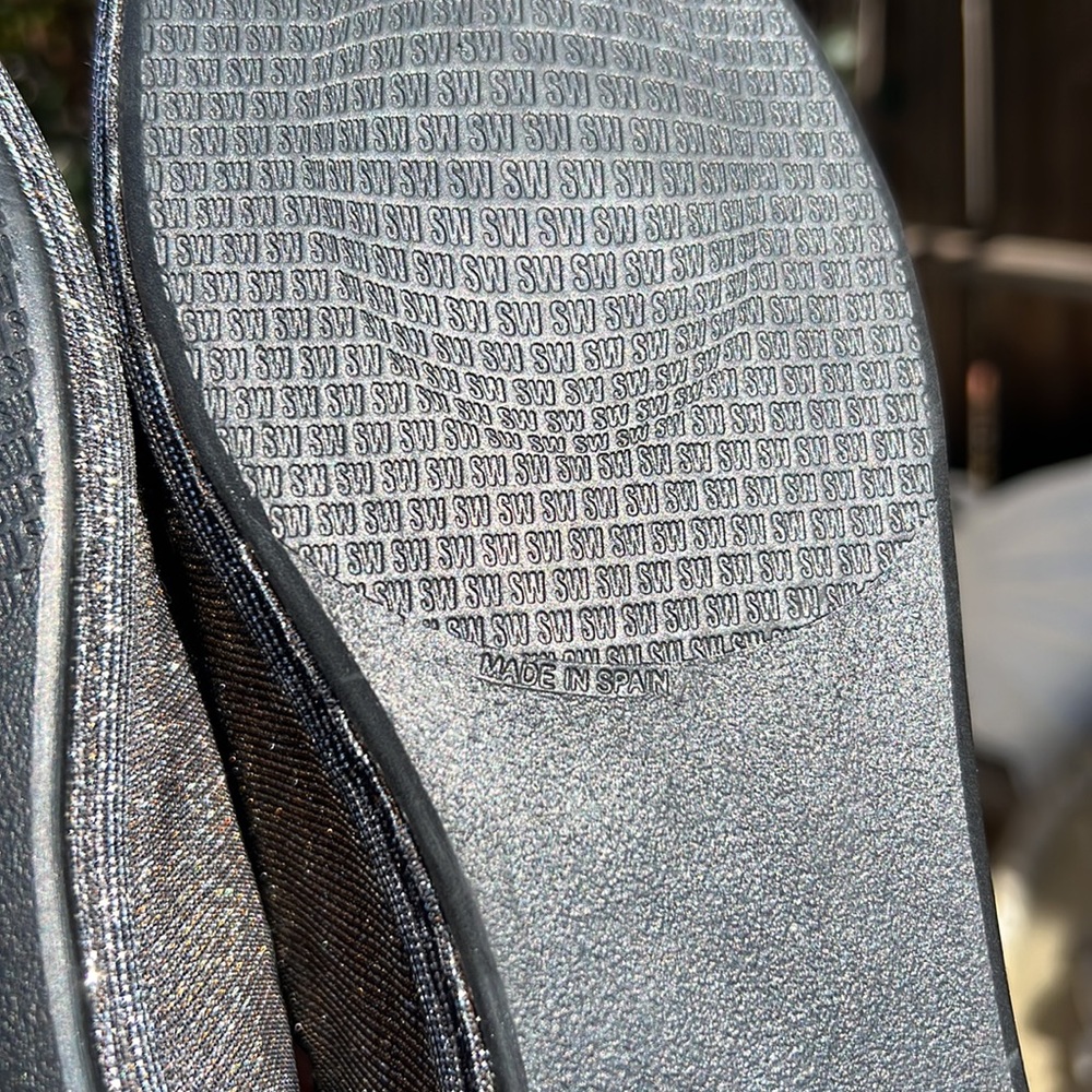 Stuart Weitzman Sparkly Metallic Look Slip. - image 5